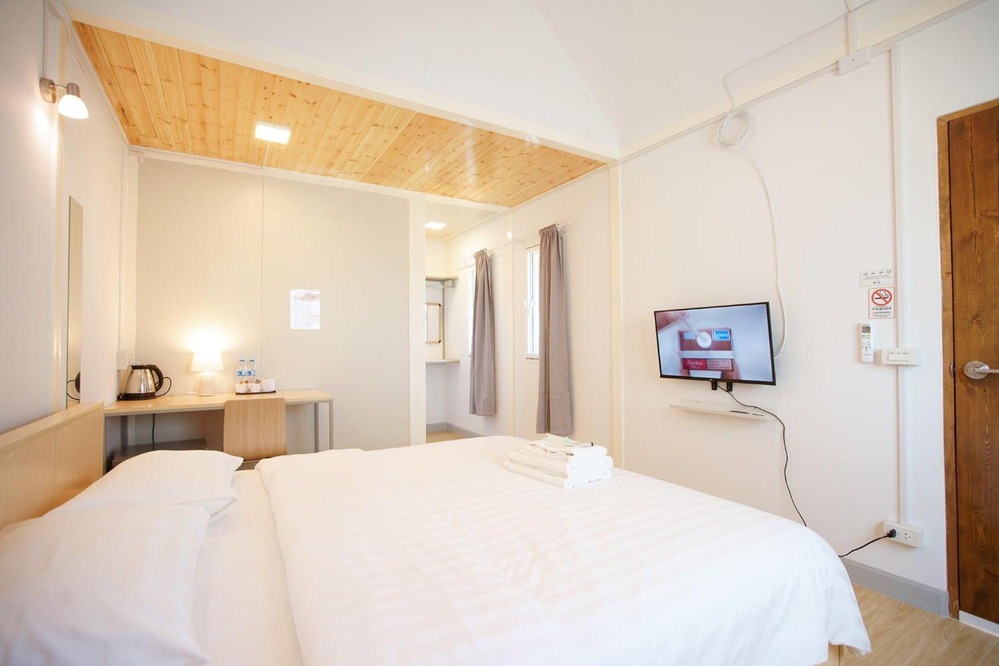 Barn Sampran Resort บ้านสามพรานรีสอร์ท ナコーンパトム エクステリア 写真